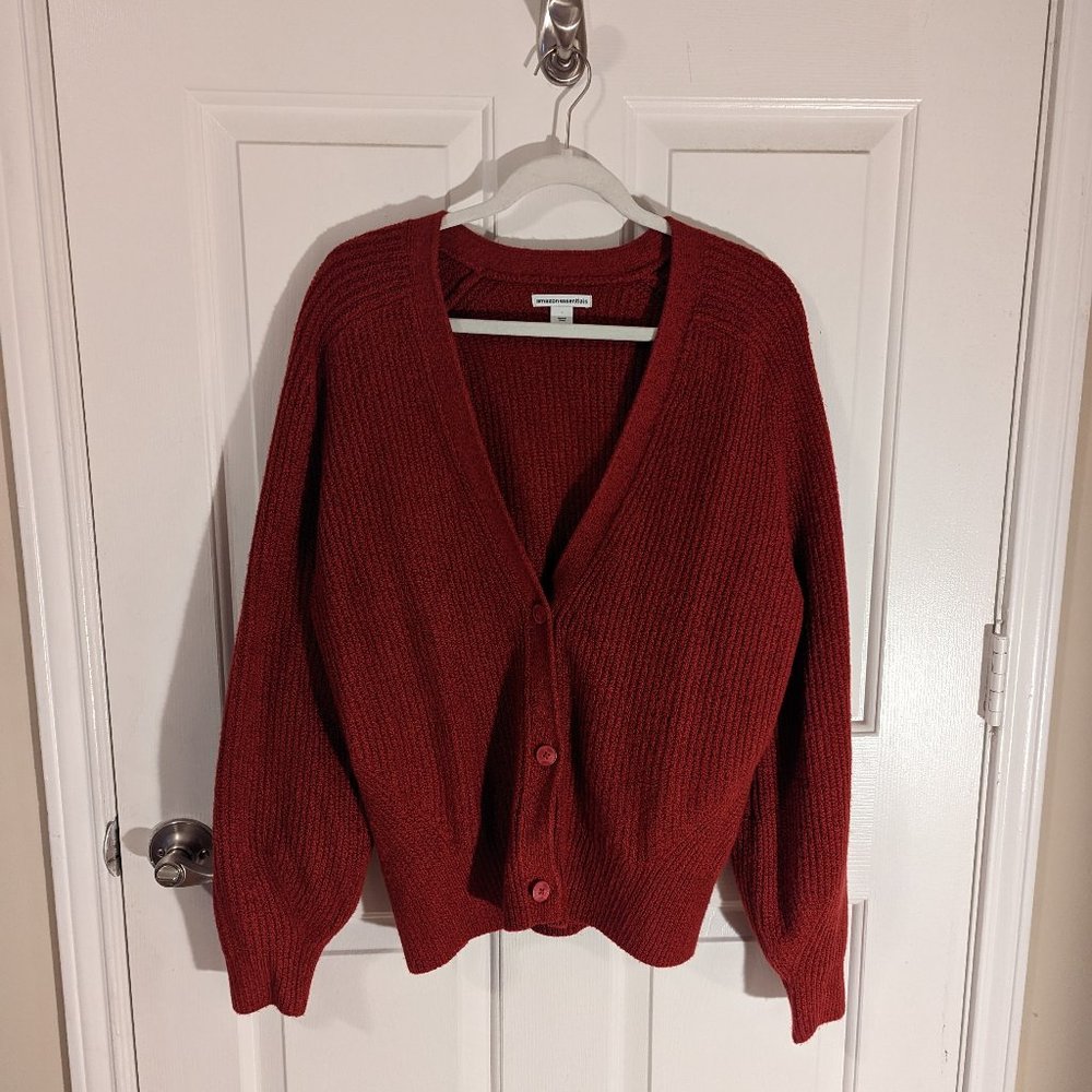 NWOT Amazon Essentials Ribbed Boyfriend Cardigan